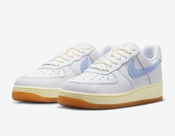 ⁦Nike Air Force 1 '07⁩ – תמונה ⁦4⁩