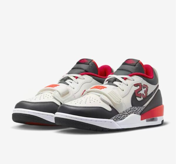 ⁦Air Jordan legacy 312 chicago bulls⁩ – תמונה ⁦3⁩