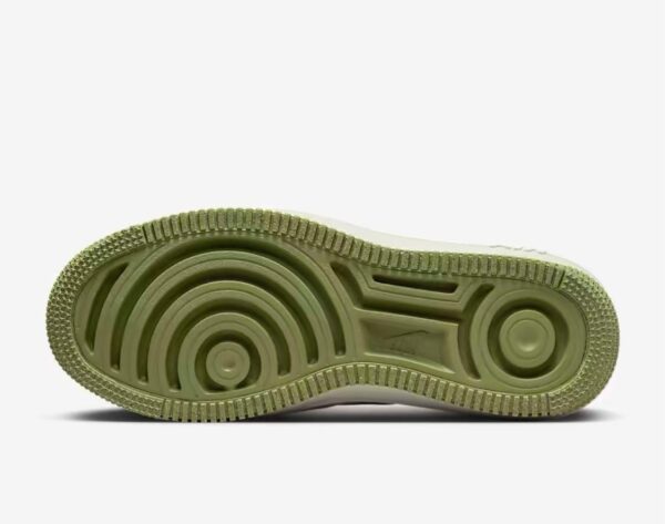 ⁦Nike Air Force 1 PLT.AF.ORM⁩ – תמונה ⁦5⁩